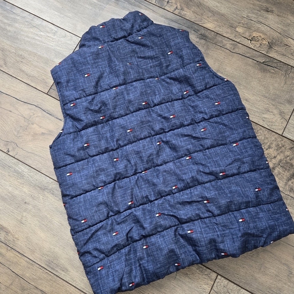 Tommy Hilfiger Kids Navy Blue Puffer Vest Size 5 - Picture 2 of 7